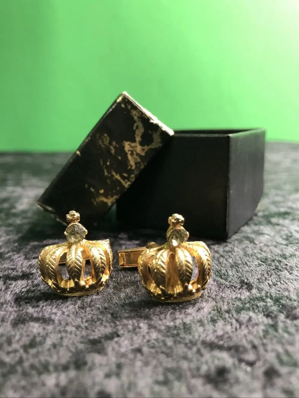 Vintage Mens Gold Tone Royal Crown Rhinestone Cufflinks Cuff Links Gift Box
